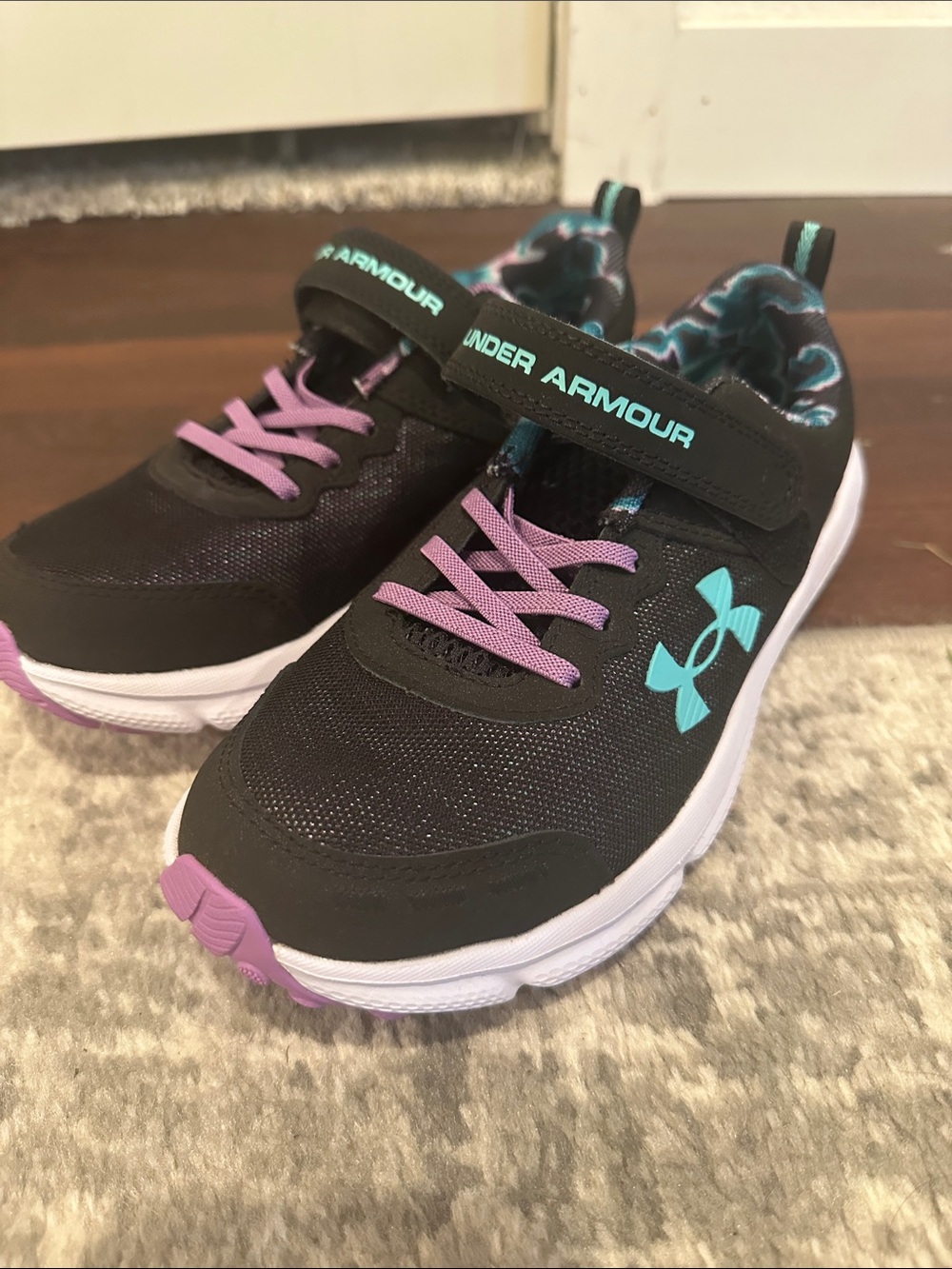 Brand New! Under Armour Kids Black Sneakers with Teal Logo and Pink Laces